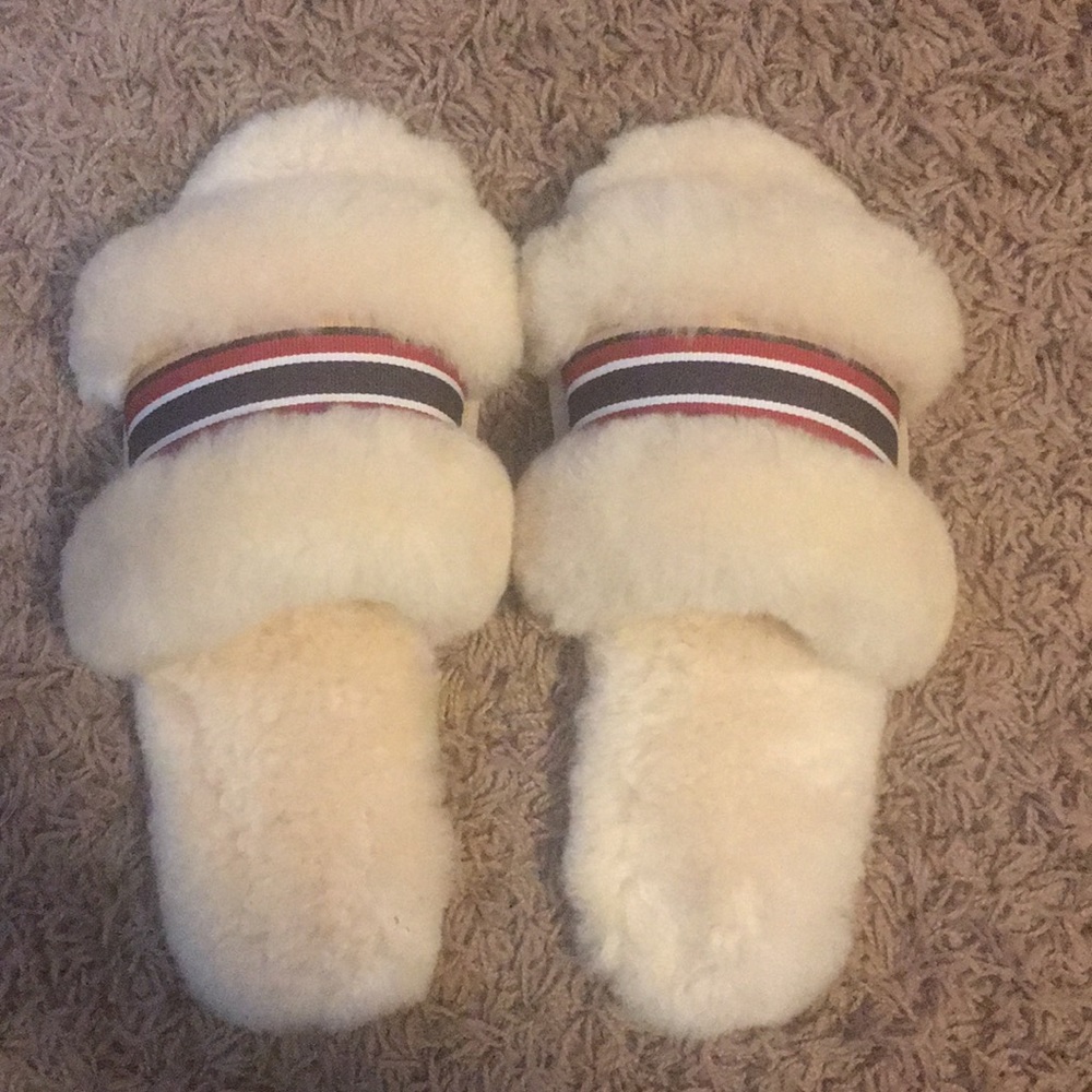 Emu Australia furry slides